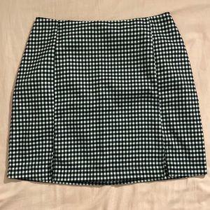 Black and white plaid skirt